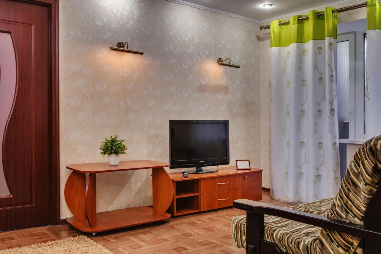 Apartment - Sobornyi Prospect 93 Zaporizhia Dış mekan fotoğraf