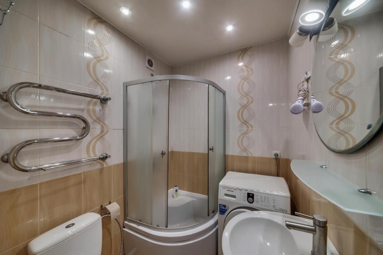 Apartment - Sobornyi Prospect 93 Zaporizhia Dış mekan fotoğraf