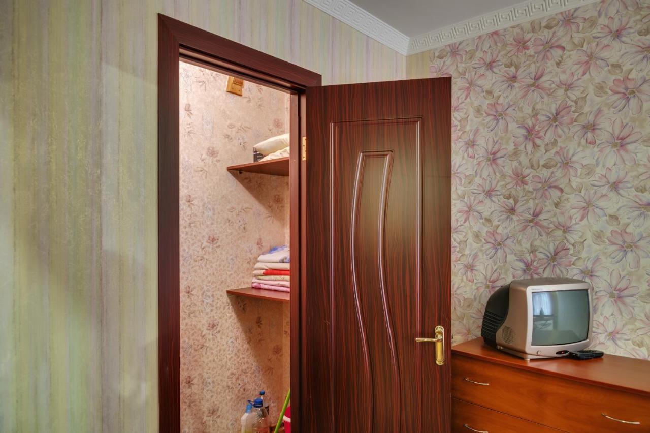 Apartment - Sobornyi Prospect 93 Zaporizhia Dış mekan fotoğraf