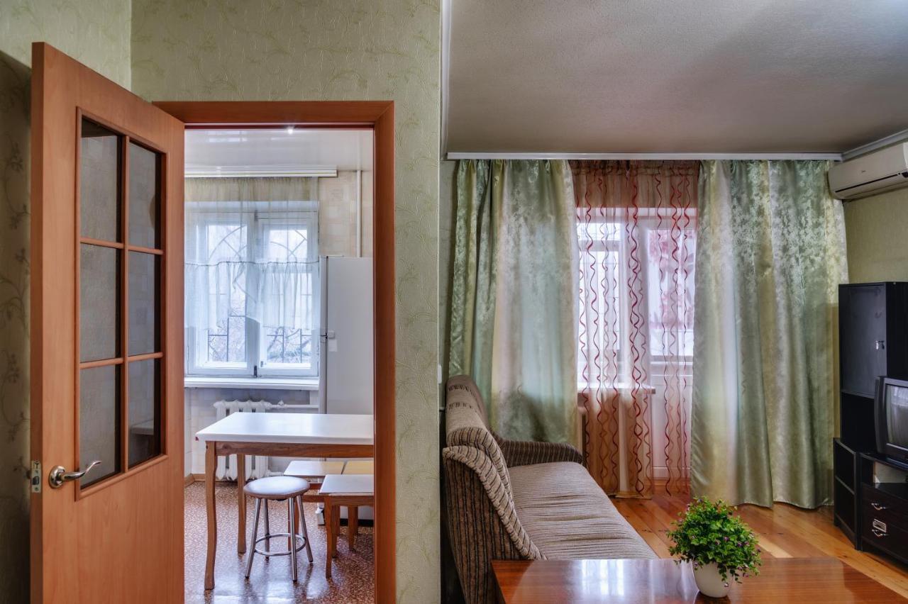 Apartment - Sobornyi Prospect 93 Zaporizhia Dış mekan fotoğraf