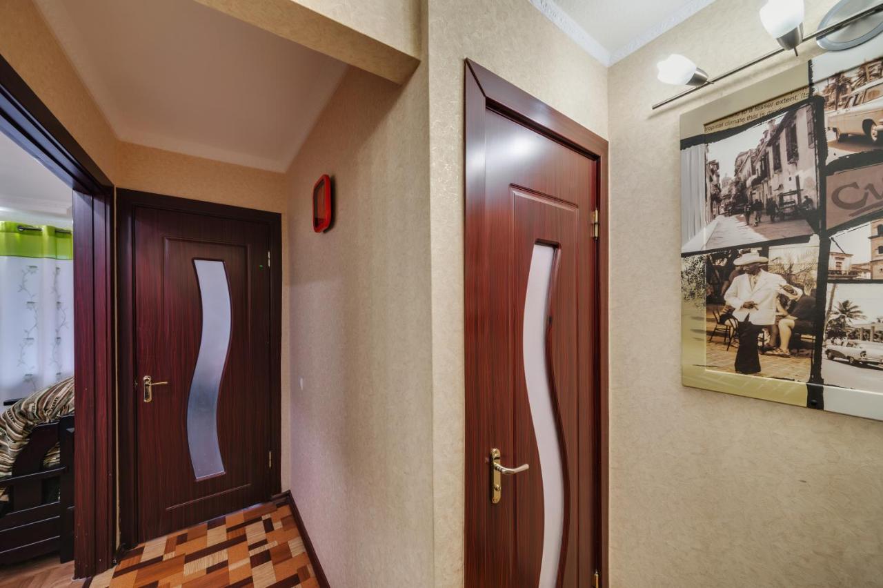 Apartment - Sobornyi Prospect 93 Zaporizhia Dış mekan fotoğraf